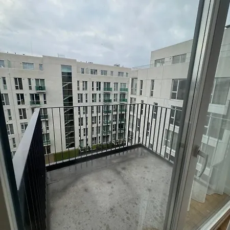 Elite Pleasant Space In Centr 69 M2 *